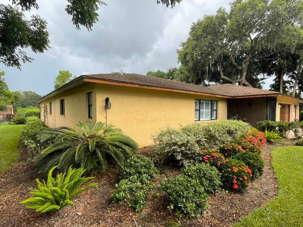 Graffiti Removal image